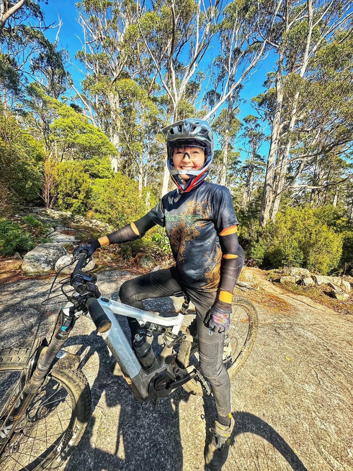 CROFTO Muddy Short Sleeve Riding Jersey
