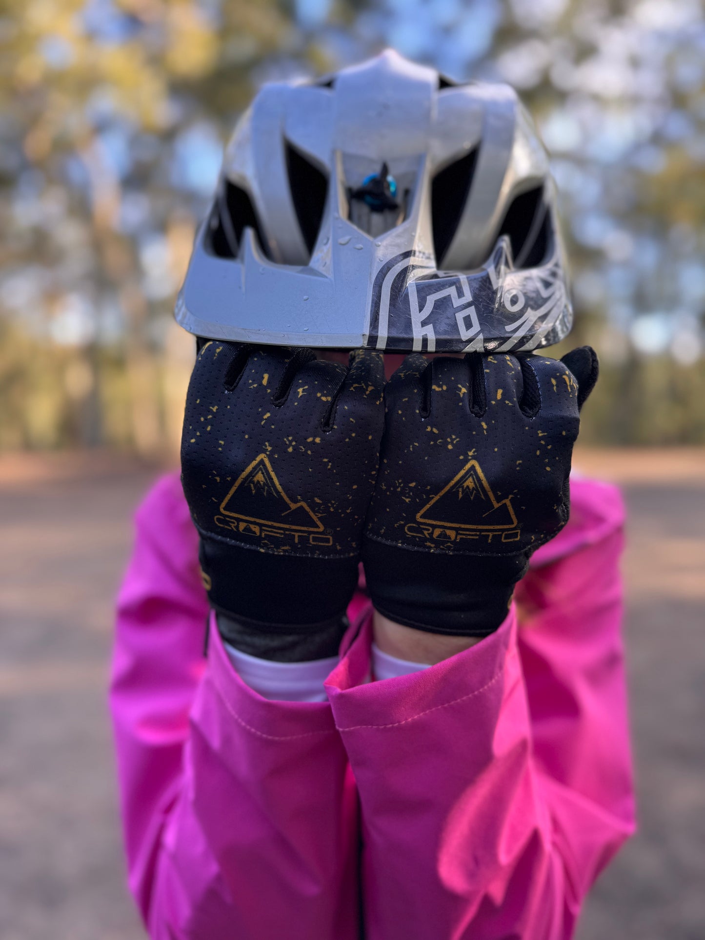 CROFTO Apex Pro Mountain Bike Gloves | MTB Trail & Enduro Gloves