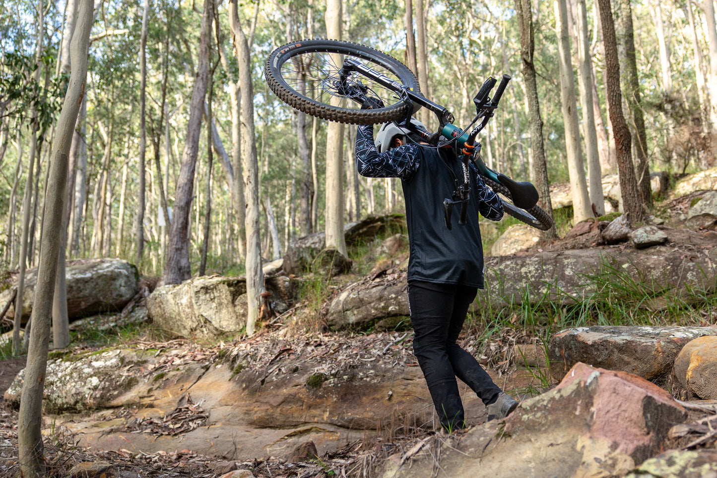 CROFTO Amaroo Mountain Bike Pants | Premium Trail & Enduro MTB Riding Pants