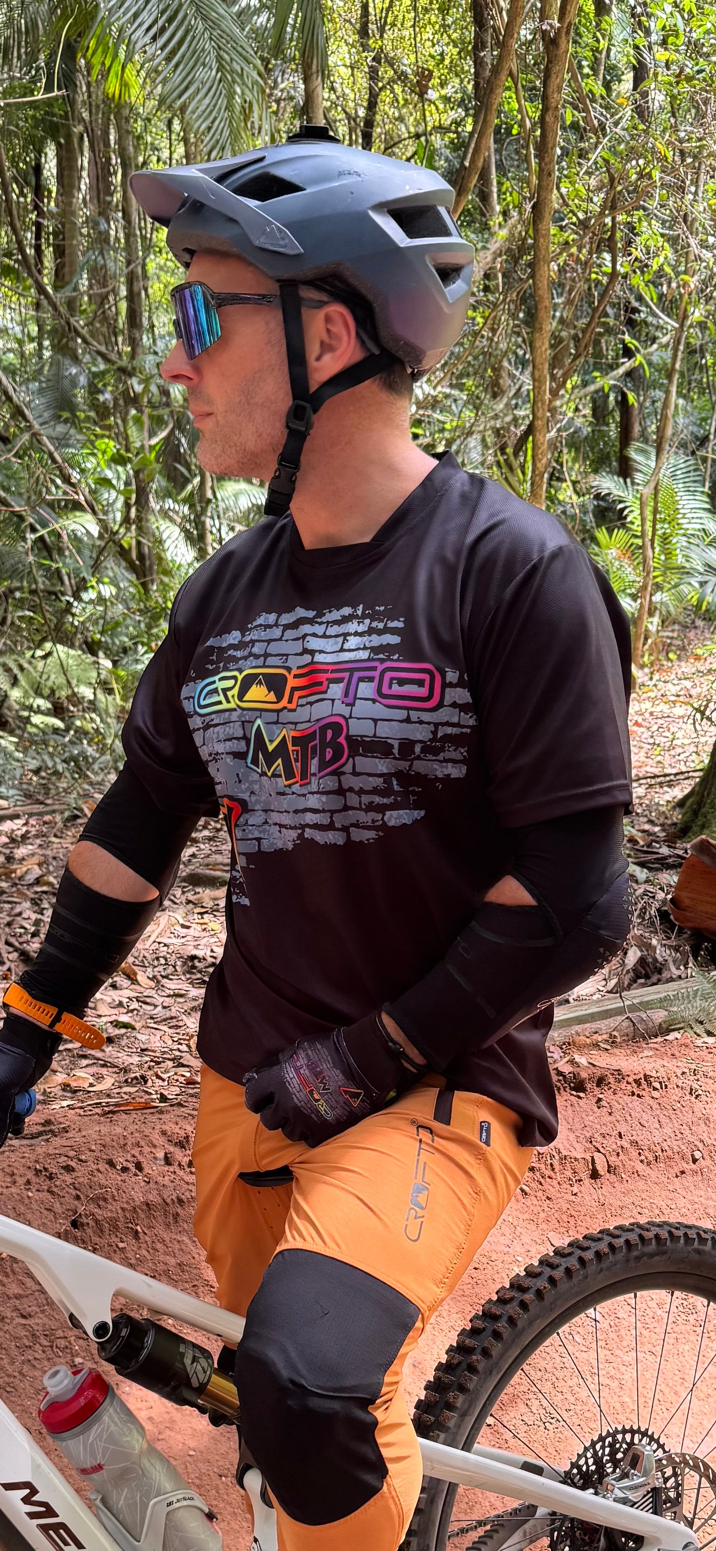 CROFTO Graffiti Short Sleeve Riding Jersey