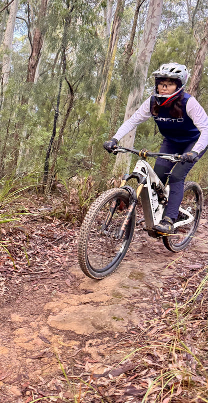 CROFTO Cardrona Mountain Bike Jersey | Lightweight Trail & Enduro MTB Jersey