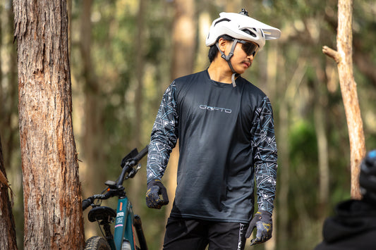 CROFTO Mozaic Mountain Bike Jersey | Lightweight Trail & Enduro MTB Jersey