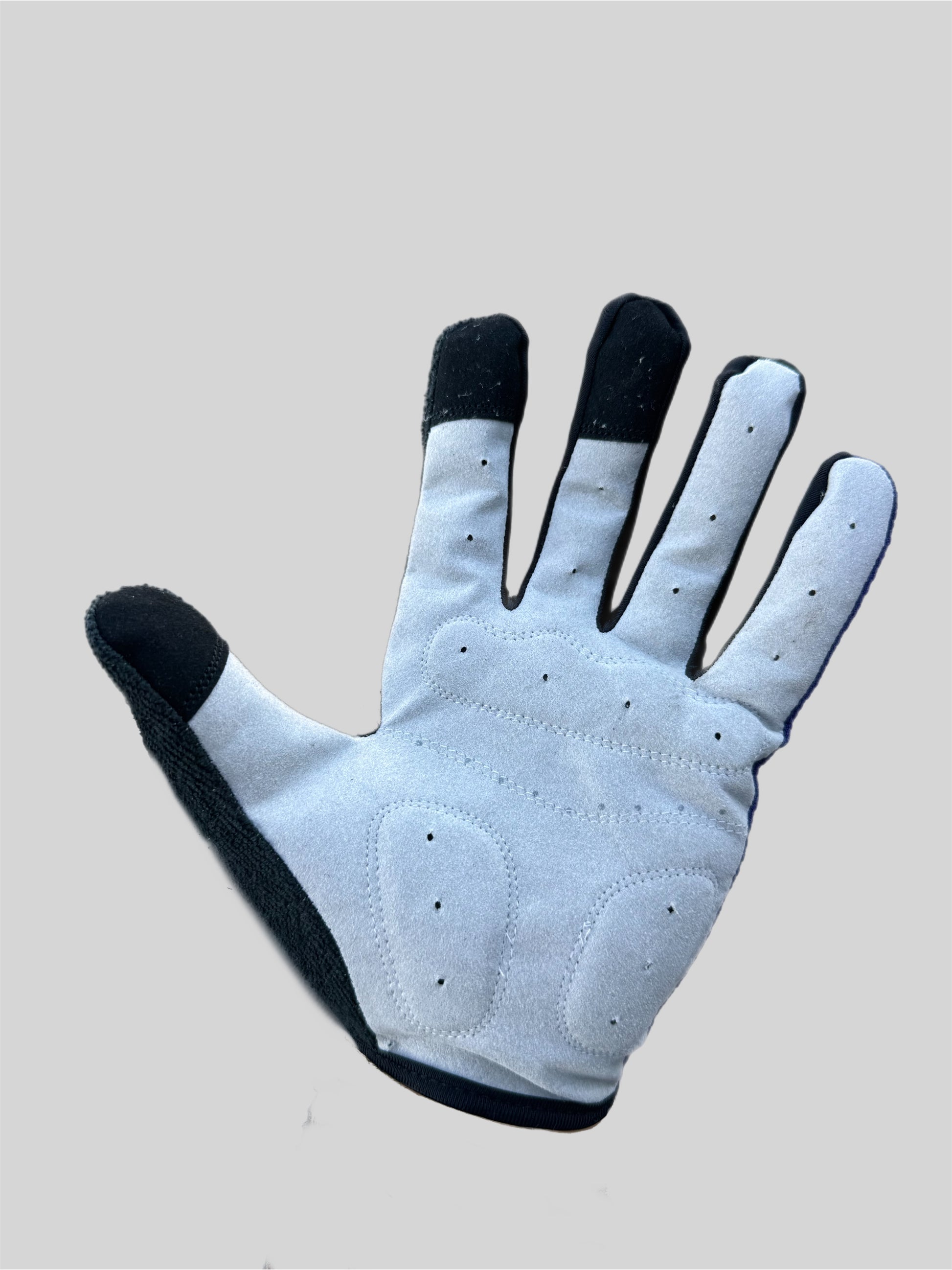 Close up of CROFTO padded mtb glove palm