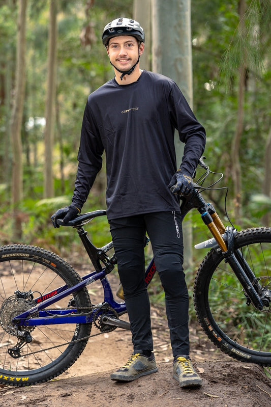 Enduro Package– Enduro Jersey, Amaroo Pant & Merino Sock Bundle