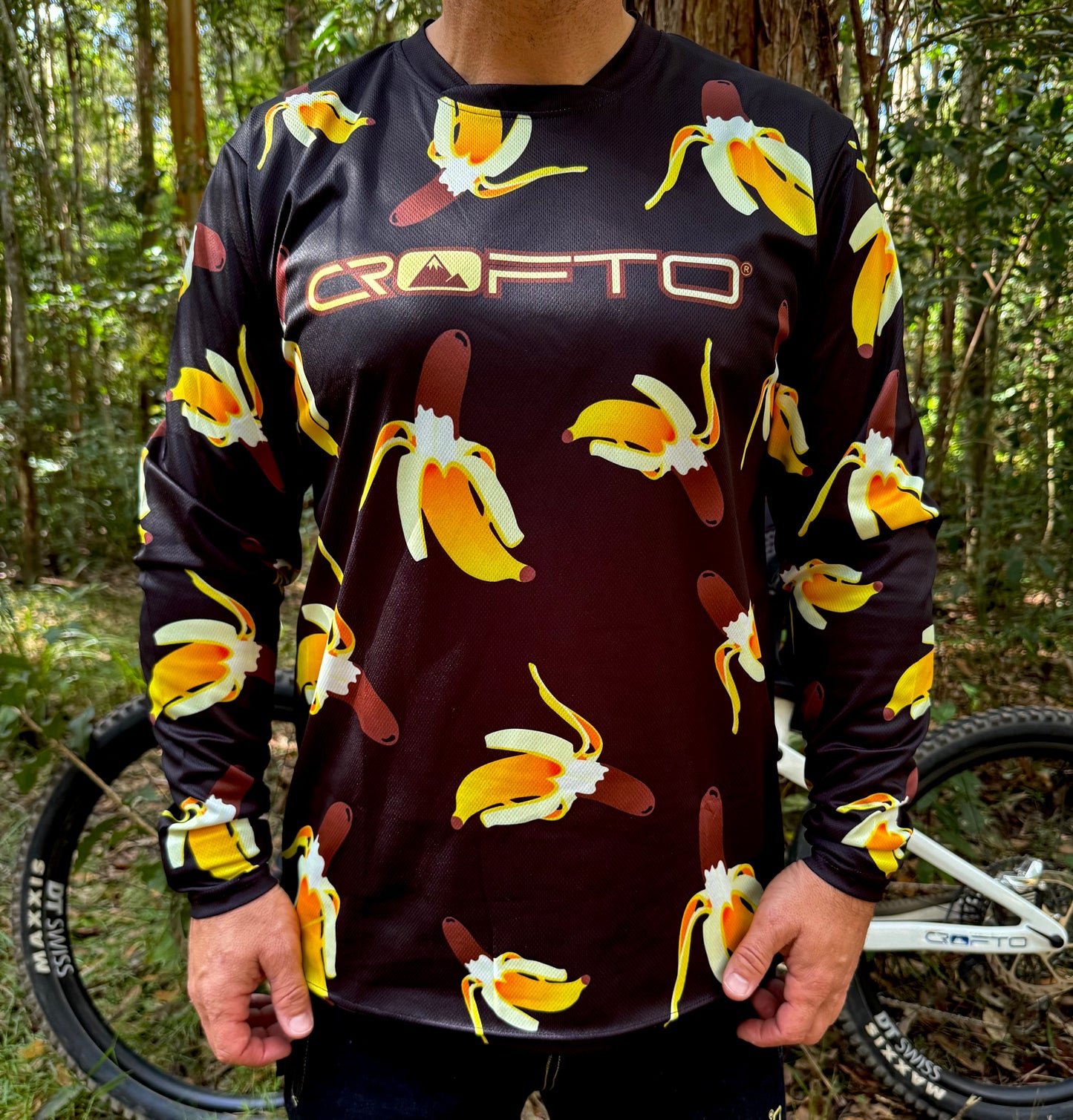 CROFTO Go Bananas MTB Jersey – Lightweight, Breathable Long Sleeve for Trail Riders who want to stand out.