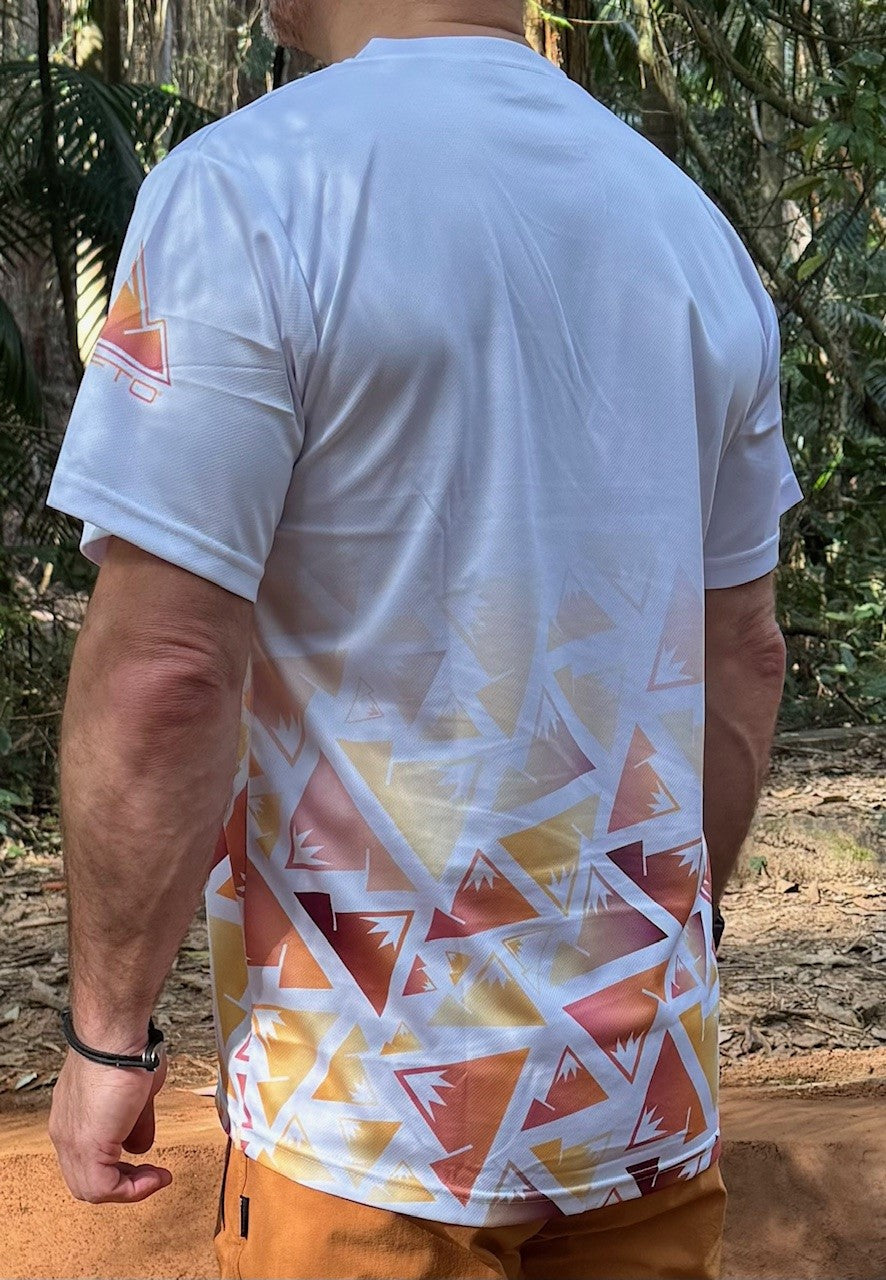 CROFTO Eiger MTB Jersey – Lightweight, Breathable Short Sleeve for 2026 Trails