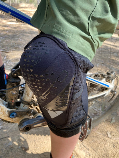 CROFTO Enduro Knee Pads