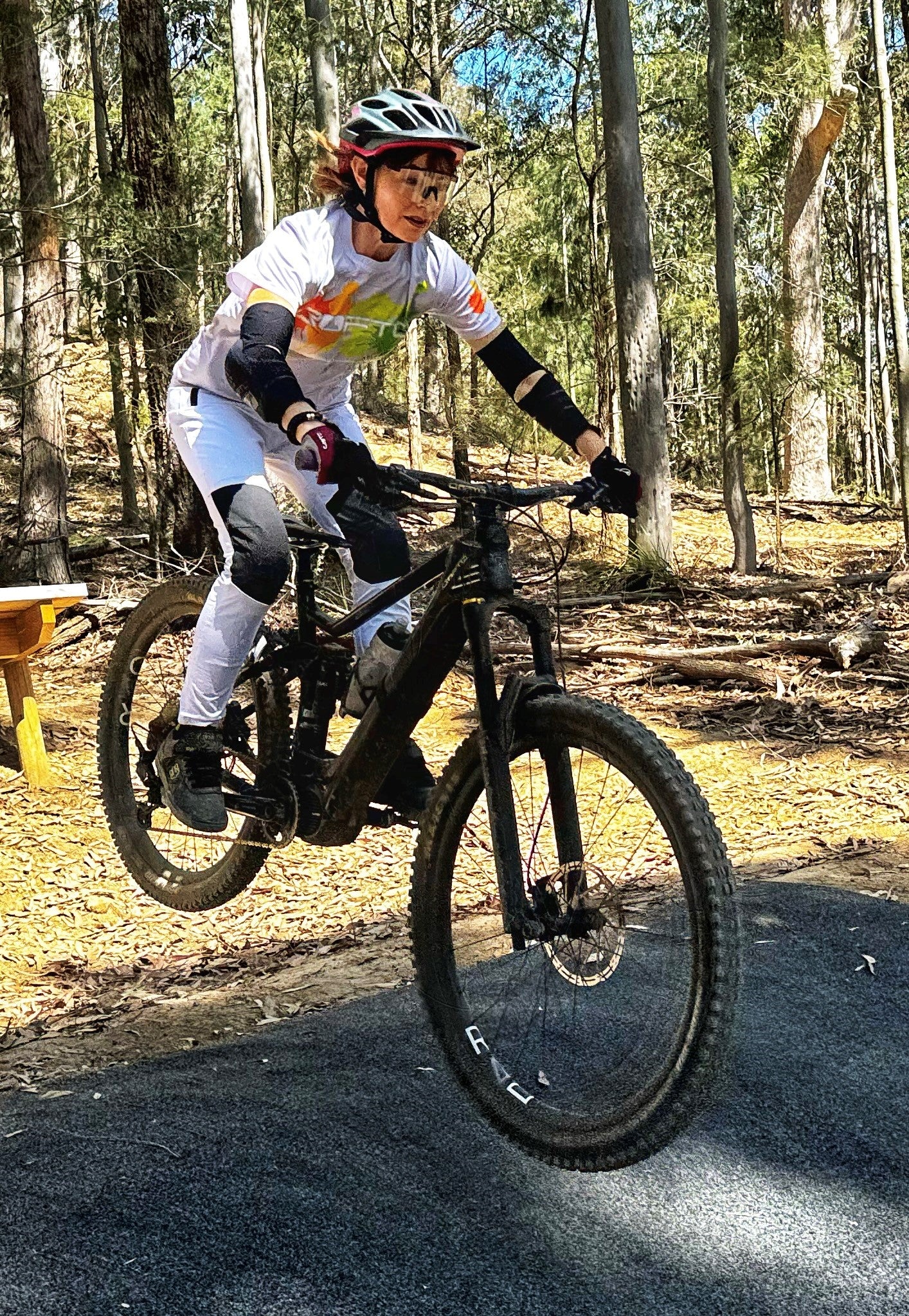 CROFTO Alpine MTB Jersey – Lightweight, Breathable Short Sleeve for Trail Riders