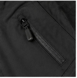 Close-up detail of CROFTO Youth Trail MTB Shorts fabric and mountain bike specific design features