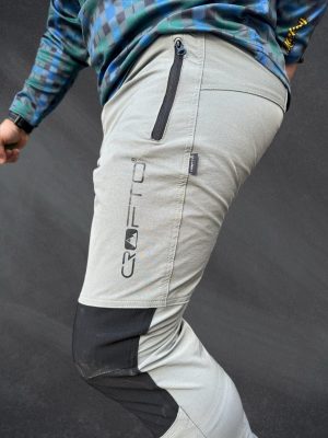 man wearing mountain bike pants